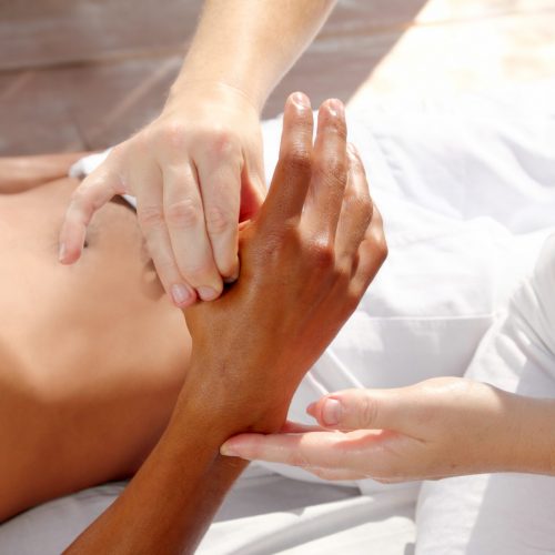 digital pressure hands reflexology massage tuina therapy